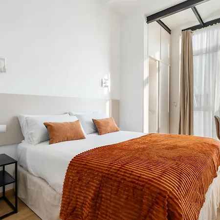 Apartament Sants Station Base 500mb Wi-fi Ac Barcelona